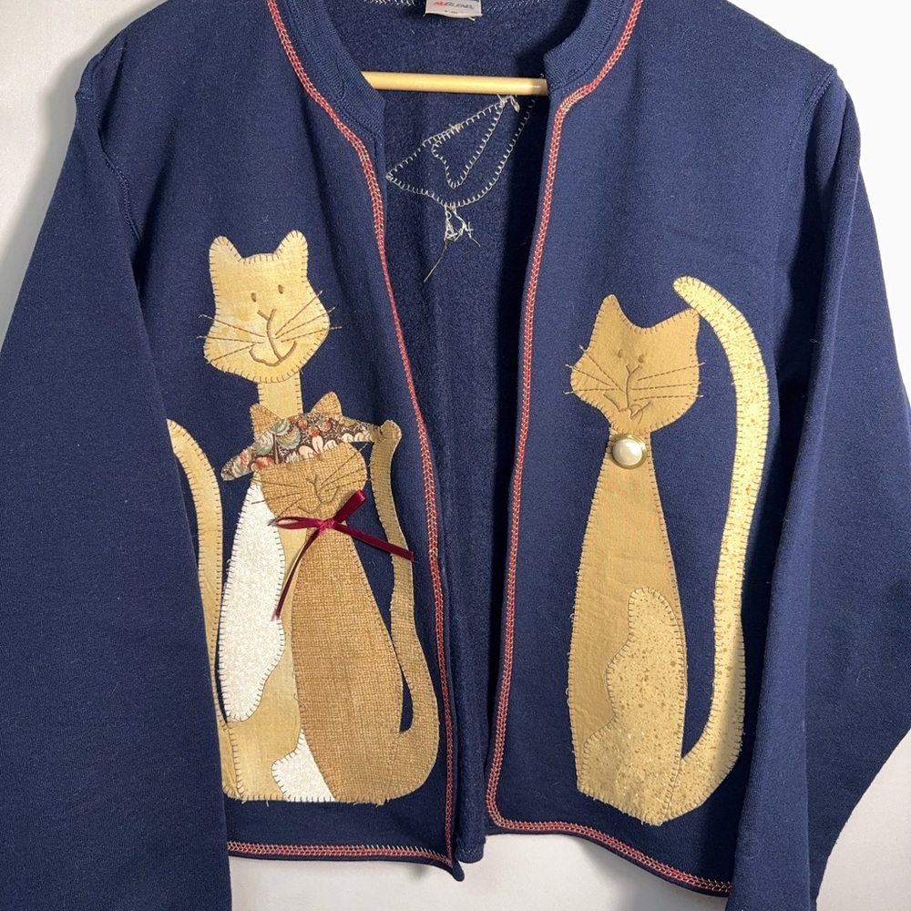 Vintage Jerzees Navy Sweatshirt Cardigan‎ with Cat Design